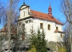 Biskup Jan Baxant požehná opravený kostel v Dlažkovicích